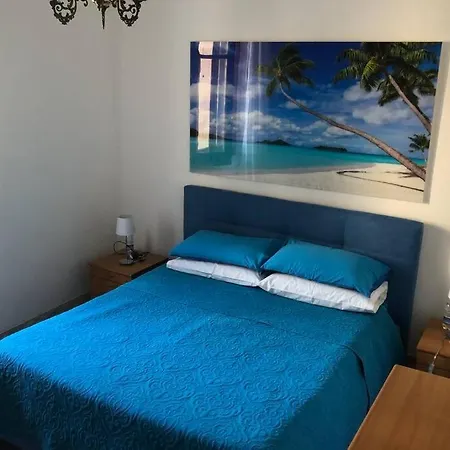 Apartmán Casa In Centro Tre Minuti A Piedi Dal Lungomare. Soverato Marina